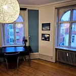 Cozy And Quiet Home In The City Centre 78 Sqm