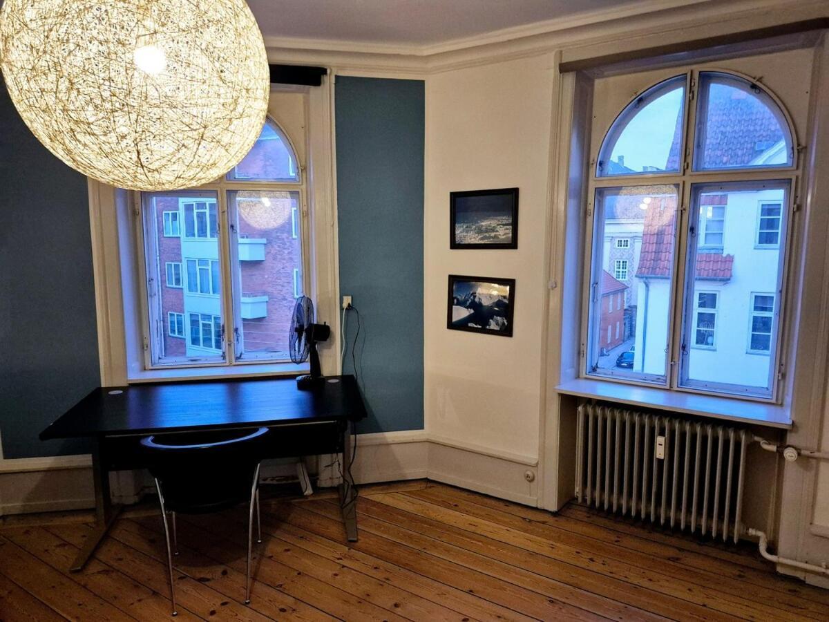 Cozy And Quiet In The Centre 78 Sqm *